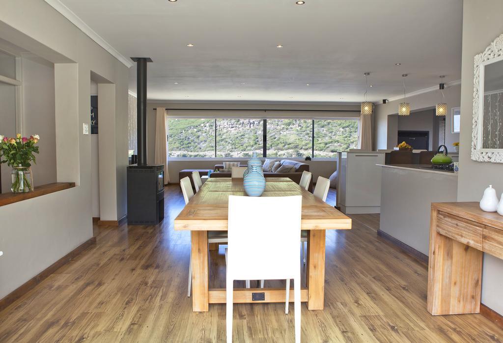Whale Bay Villa Fish Hoek Exterior photo