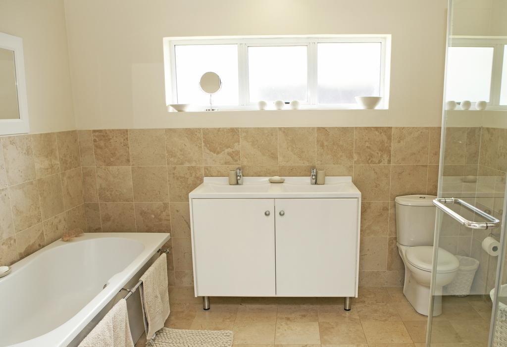 Whale Bay Villa Fish Hoek Room photo